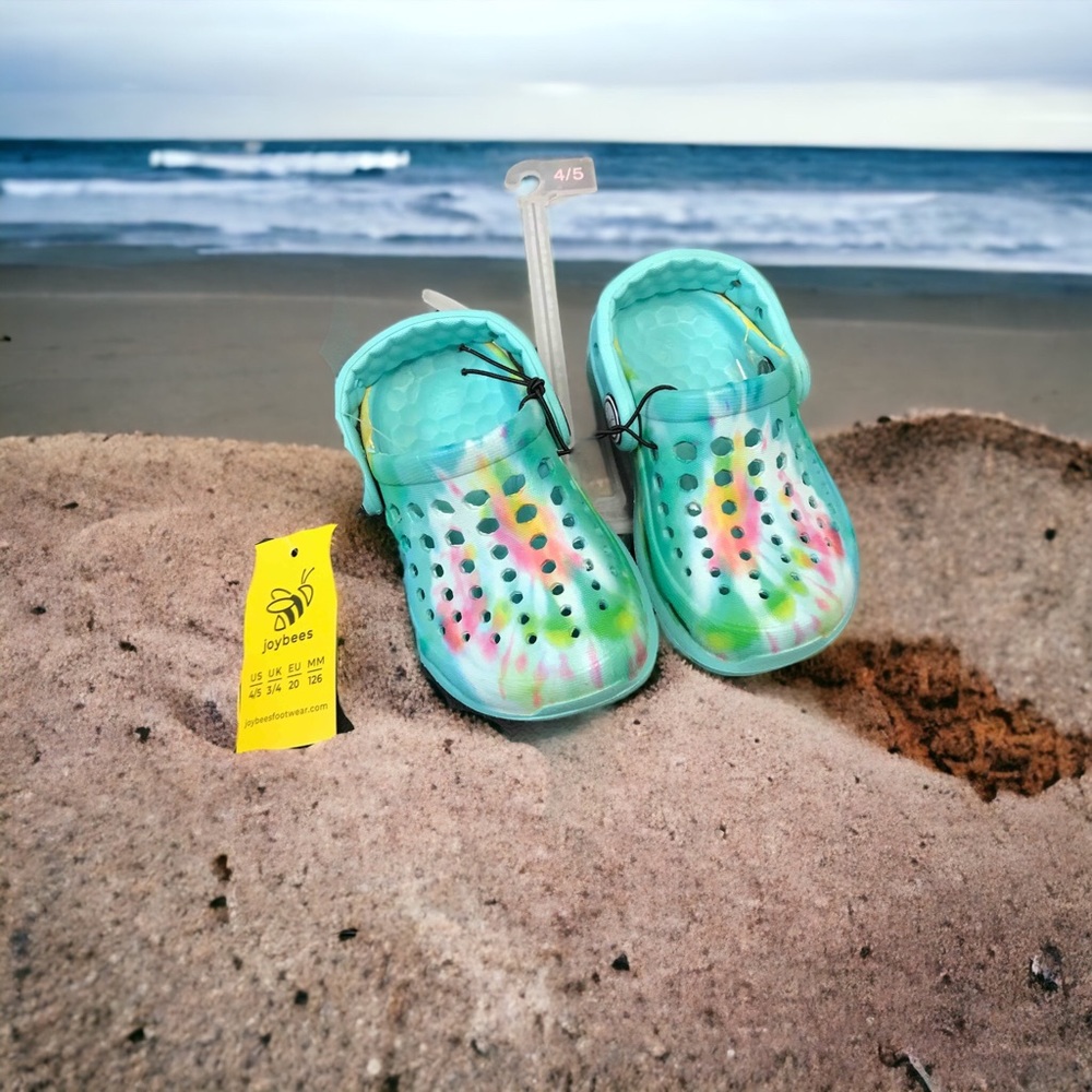 Joybees Toddler Harper Tie-Dye Slip-On Water Shoes - Blue 4-5 - Picture 2 of 5